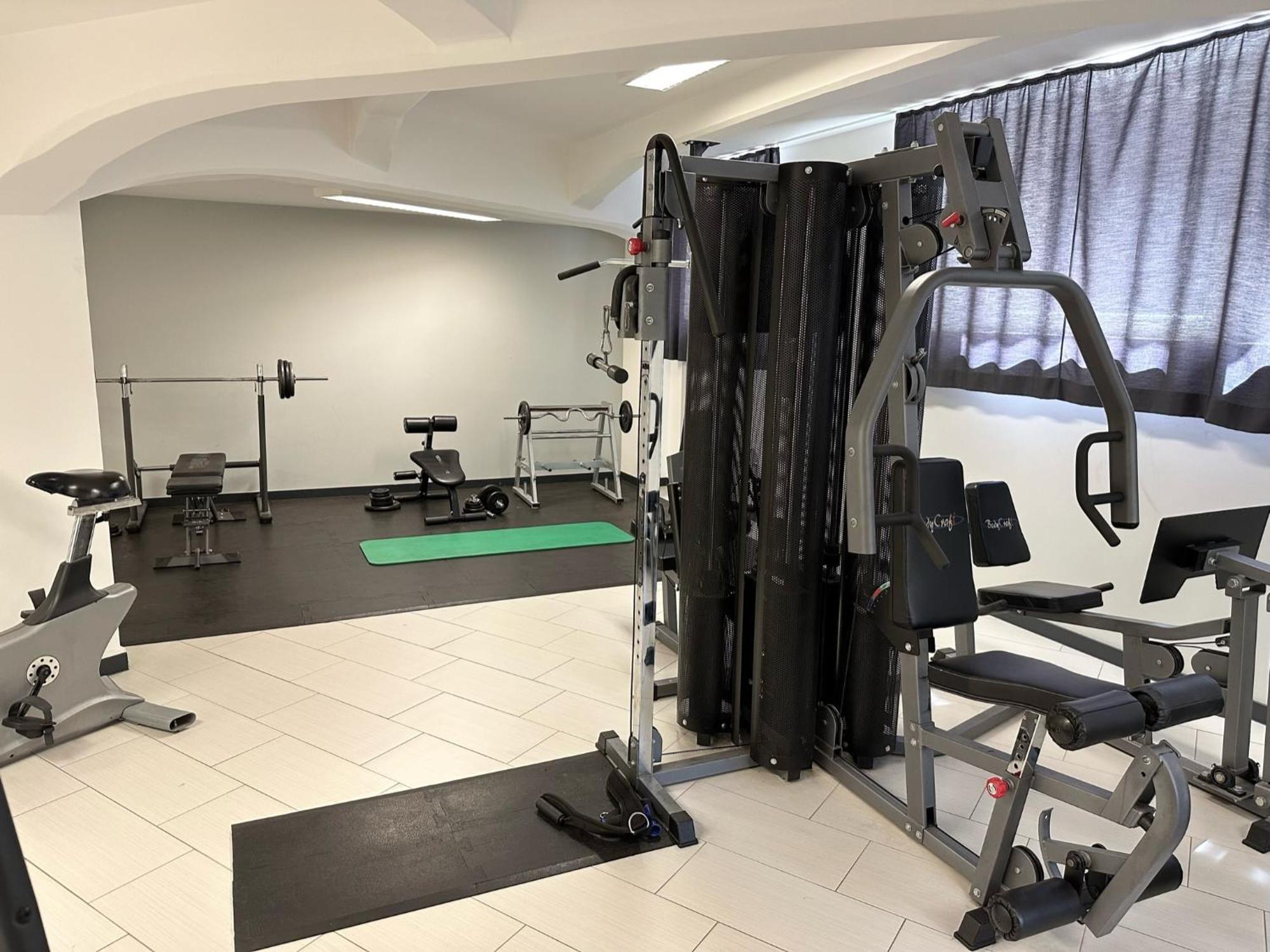 Meos 3 -Zentrum-Hofblick-Gym-Netflix Leipzig Exteriör bild